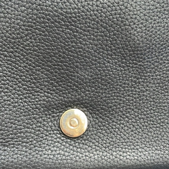 Gucci Soho Cellarius Medium Shoulder Bag, Black with Gold Chain - Picture 12 of 16